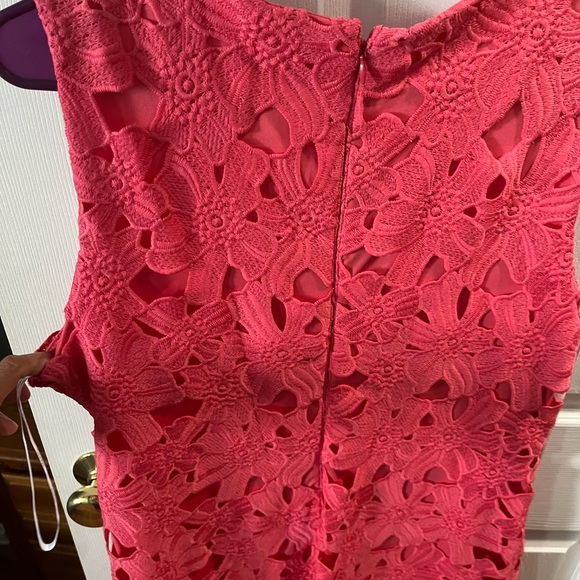 Summer dress by Calvin Klein size 12.  Embroidery looks. Fitted used only once - Picture 4 of 5